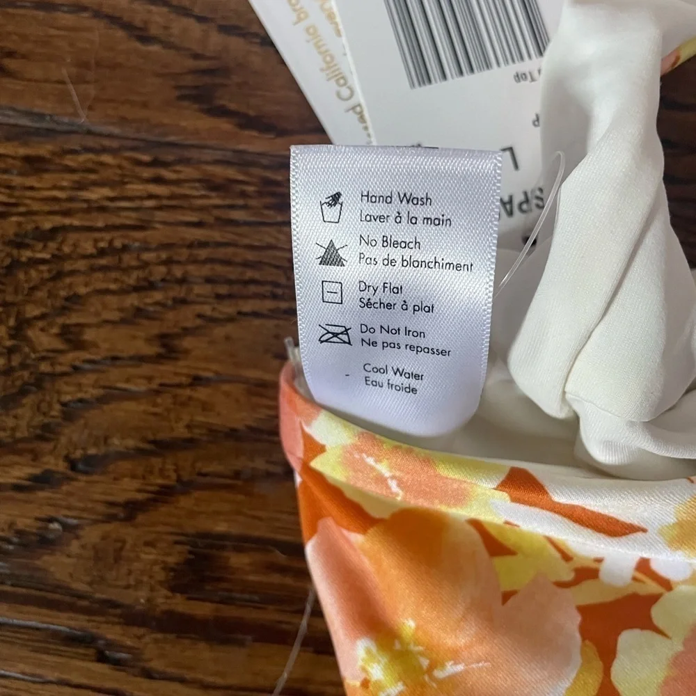 NWT PQ  Reversible Drew Knot Floral Bikini Top Size D